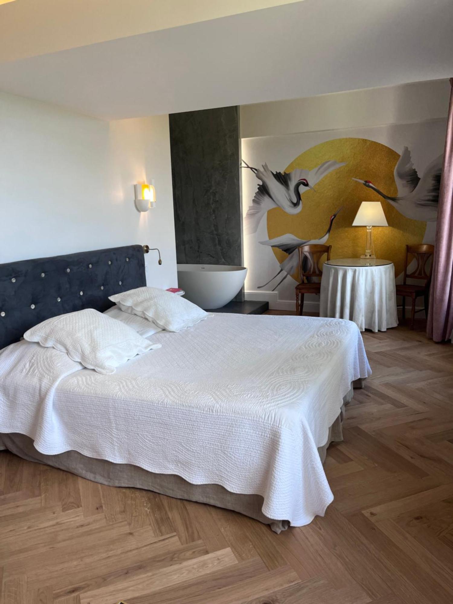 L'Esplanade Hotel Дом Екстериор снимка
